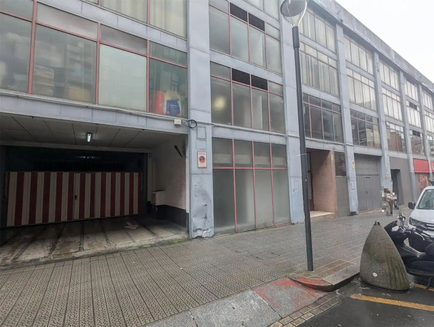 Außenansicht von Garage zur Miete in Bilbao 