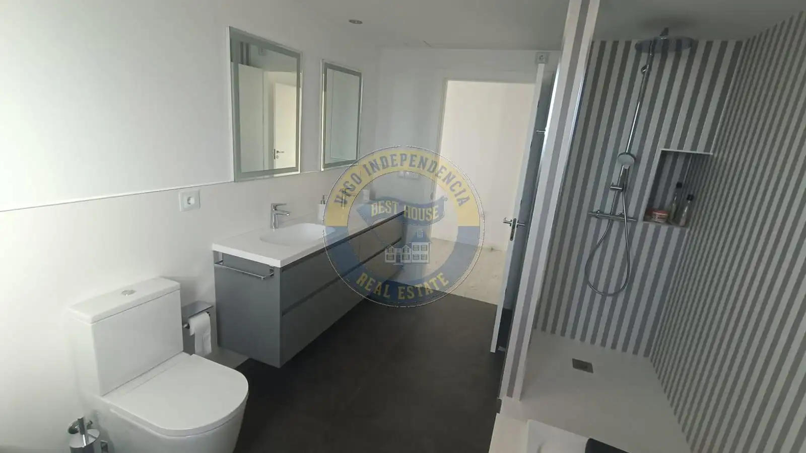Baño de Casa o chalet en venta en Vigo  con Jardín privado, Terraza y Trastero