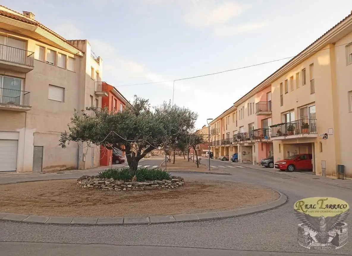Exterior view of Buildings for sale in Vila-rodona