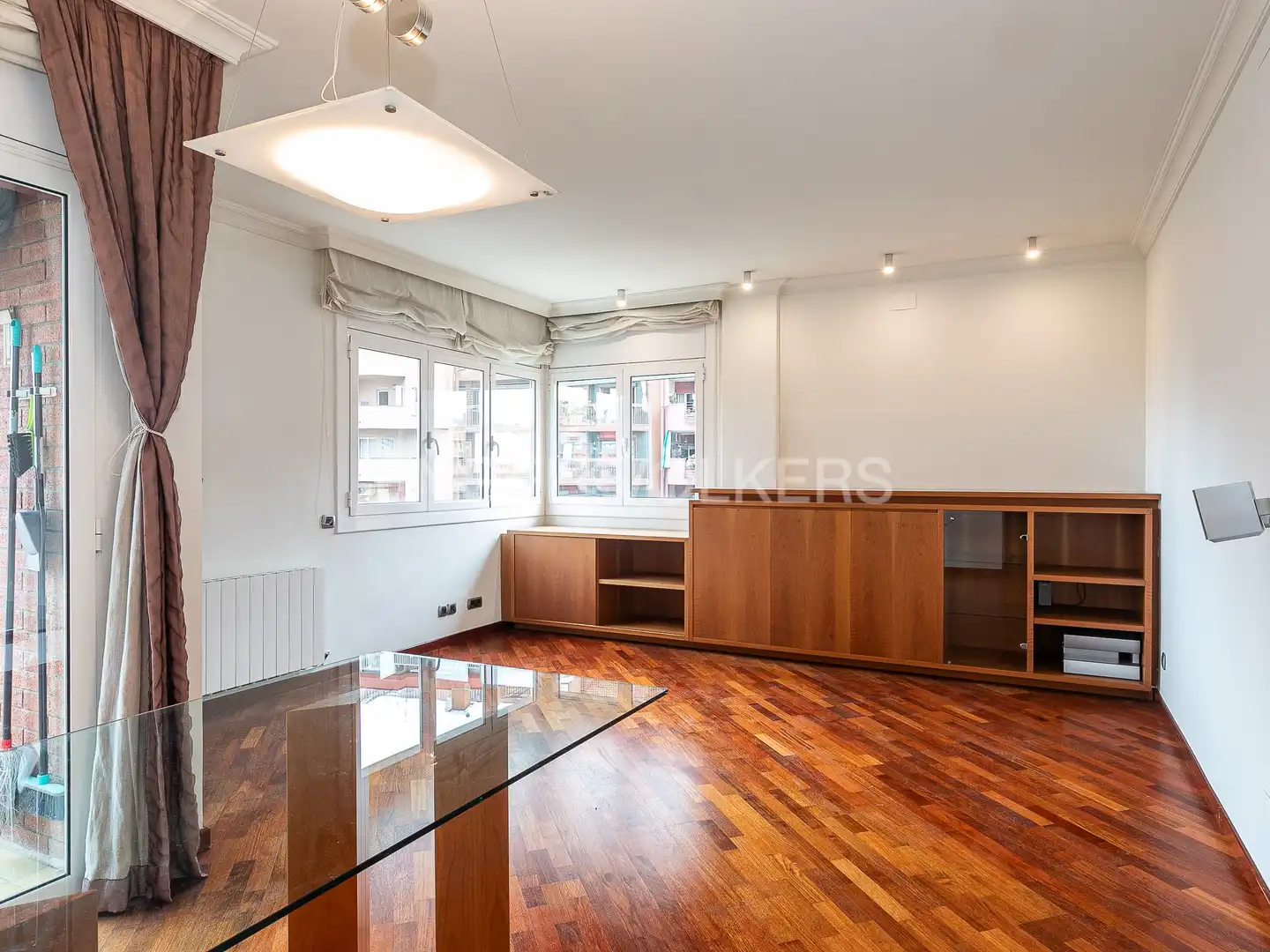 Wohnung zur Miete in La Maternitat i Sant Ramon
