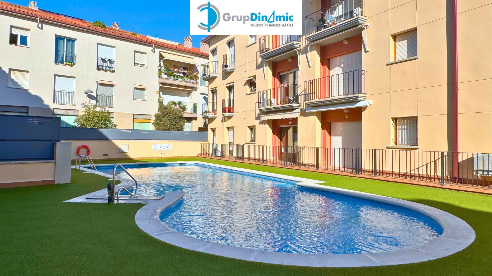 Piscina de Pis en venda en Palamós amb Calefacció i Balcó