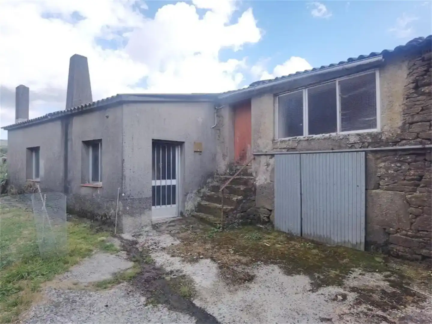 Vista exterior de Planta baja en venta en Rodeiro