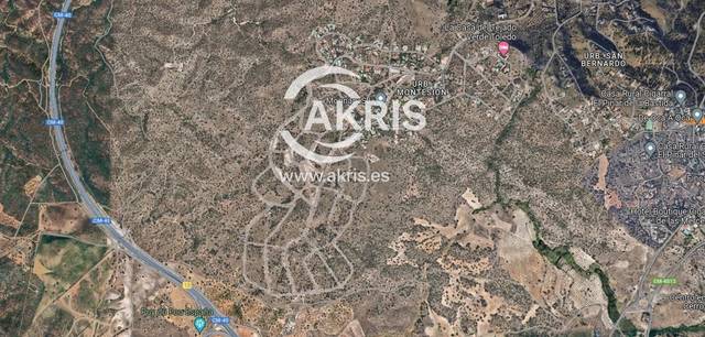 Terreno en Venta en Avenida Montesion en Los Cigarrales-La Bastida