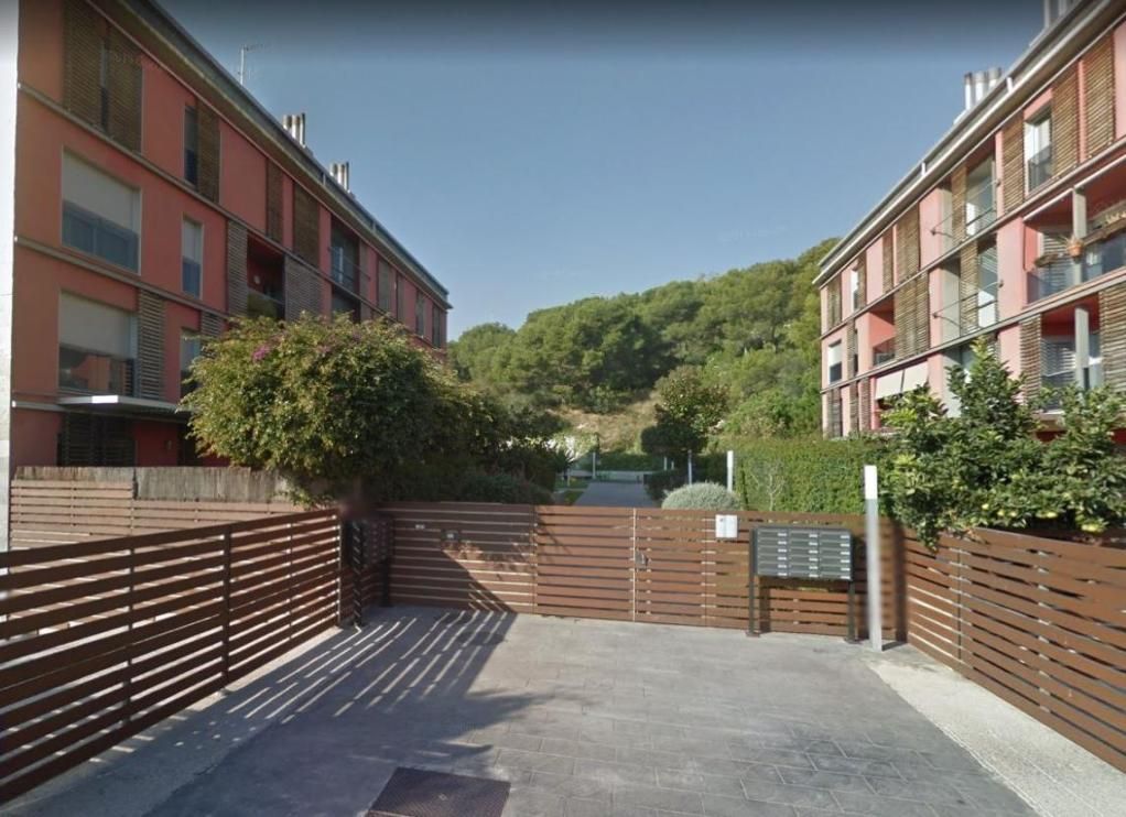 Vista exterior de Traster en venda en Castelldefels