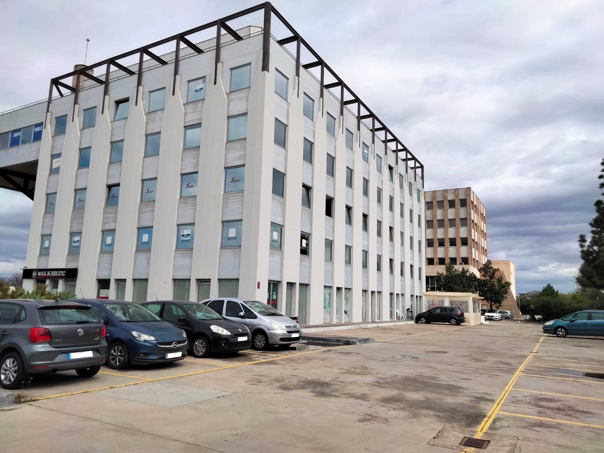 Exterior view of Premises for sale in  Sevilla Capital