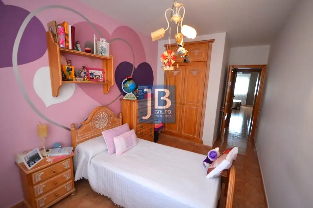Habitación de Piso en venta en La Llosa de Ranes con Aire acondicionado, Horno y Balcón