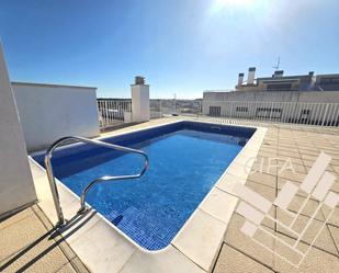 Swimming pool of Flat for sale in Vinaròs  with Air Conditioner, Terrace and Swimming Pool