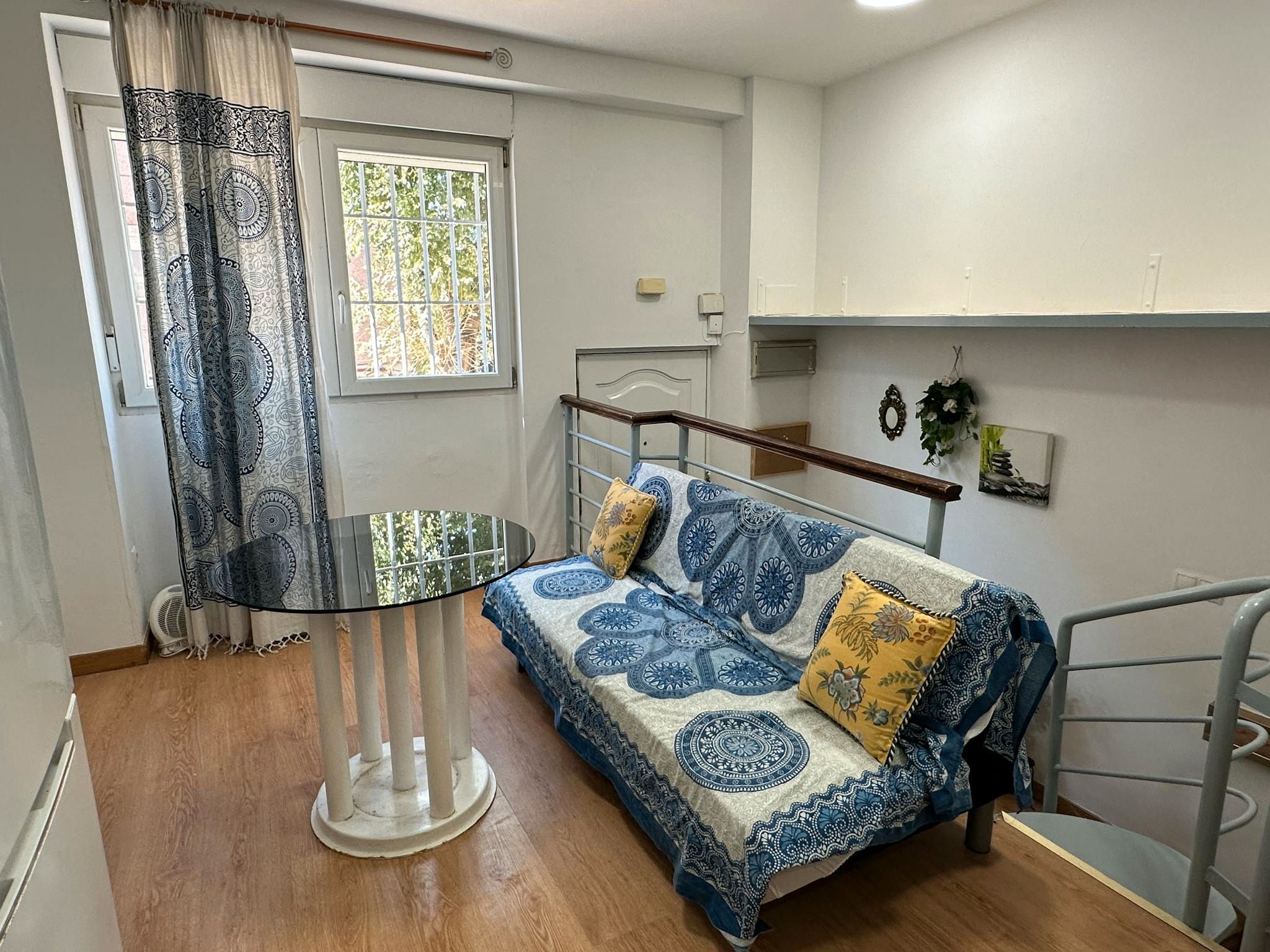 Terrassa de Pis de lloguer en  Madrid Capital amb Aire condicionat, Calefacció i Moblat