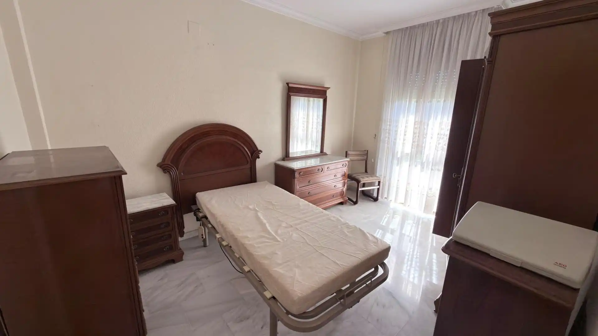 Habitación de Piso en venta en Huelva con Amueblado