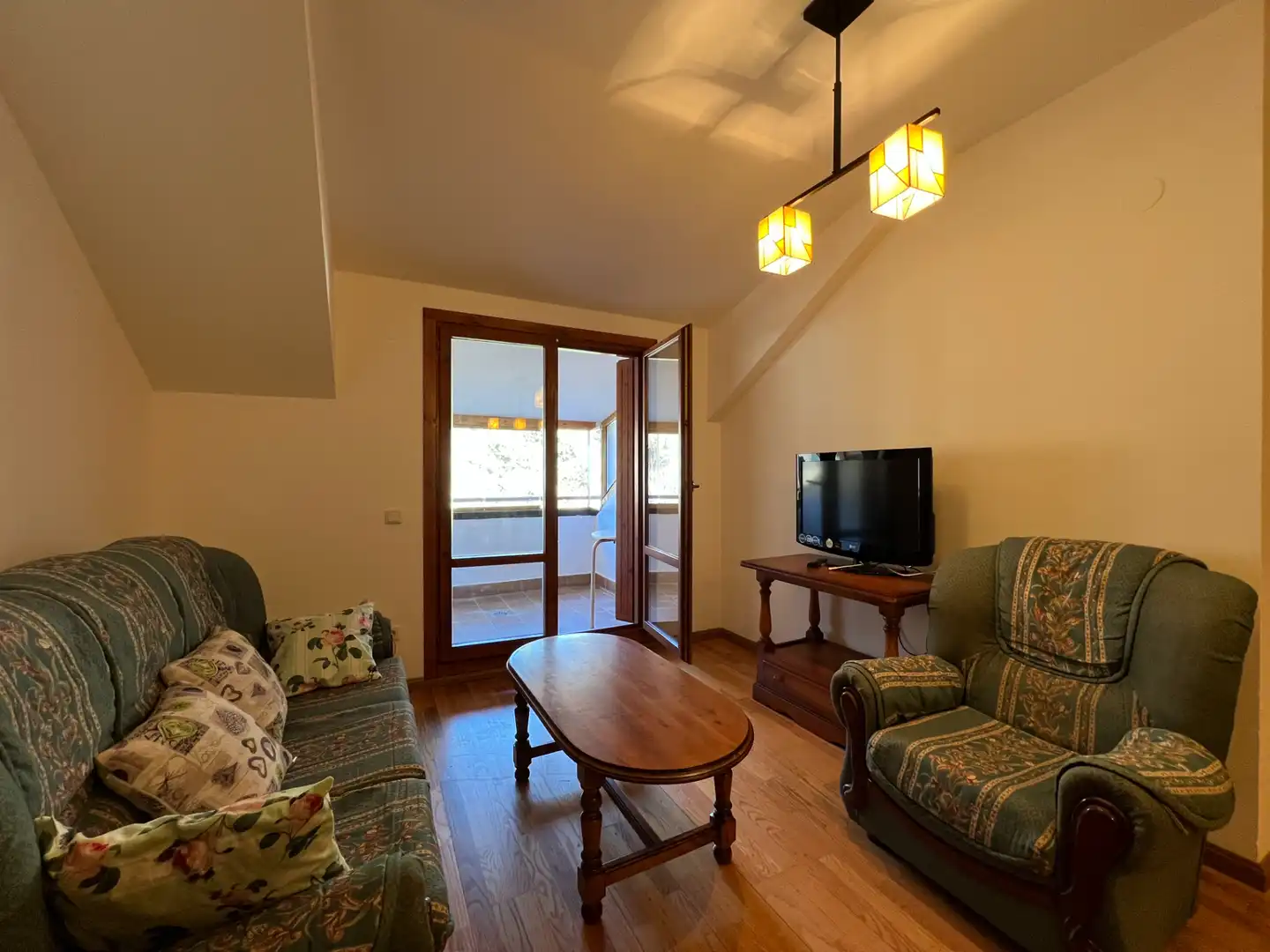 Sala de estar de Ático en venta en Broto con Terraza