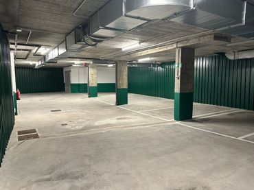 Einzelparkplatz mit Aufzug zum Verkauf in Calle Eras 13