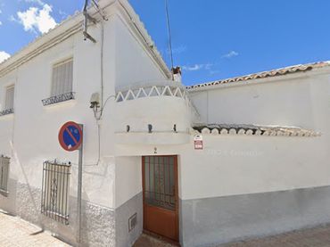 Casa en venda a Calle Úbeda 2