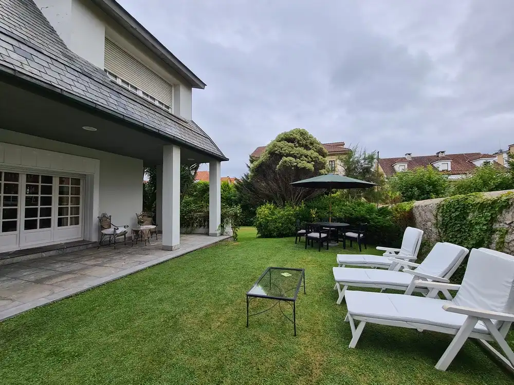 Casa o chalet en venta en Calle Ricardo Cangas, Ribadesella