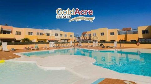 Foto 2 de Apartamento en venta en Corralejo, La Oliva