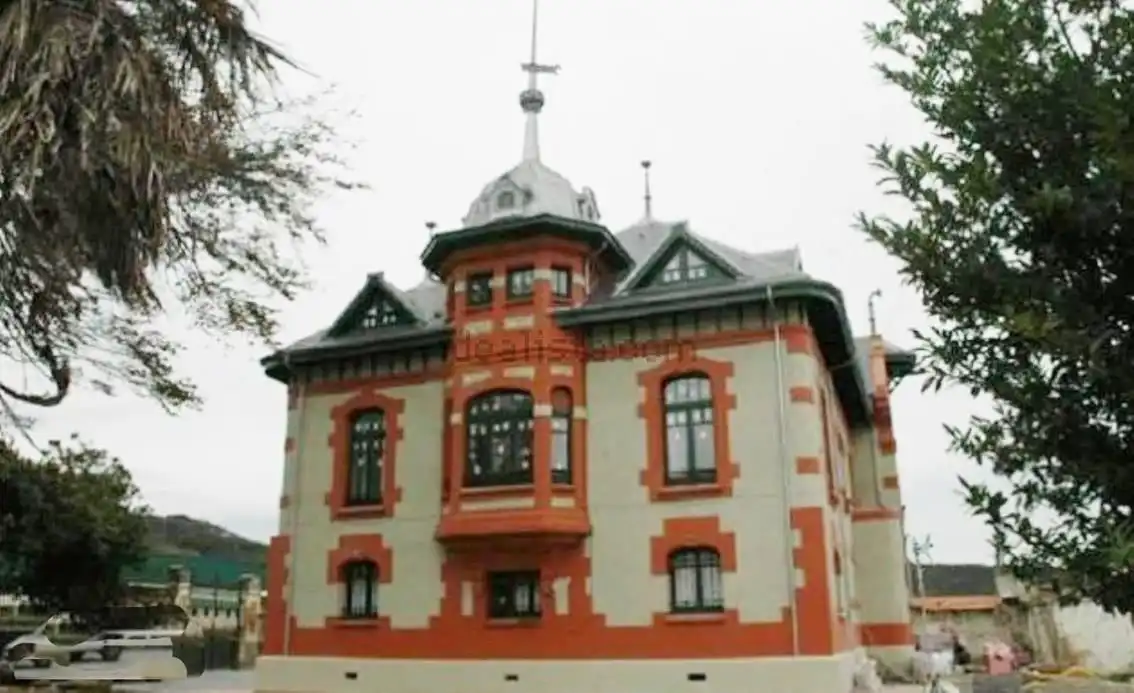 Vista exterior de Casa o chalet en venta en Valdés - Luarca con Jardín privado