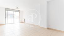 Living room of Flat for sale in Rubí  with Heating, Terrace and Balcony