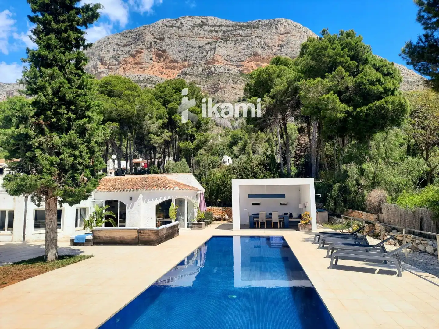 Swimming pool of Houses for sale in Jávea / Xàbia  with Air Conditioner, Heating and Private garden