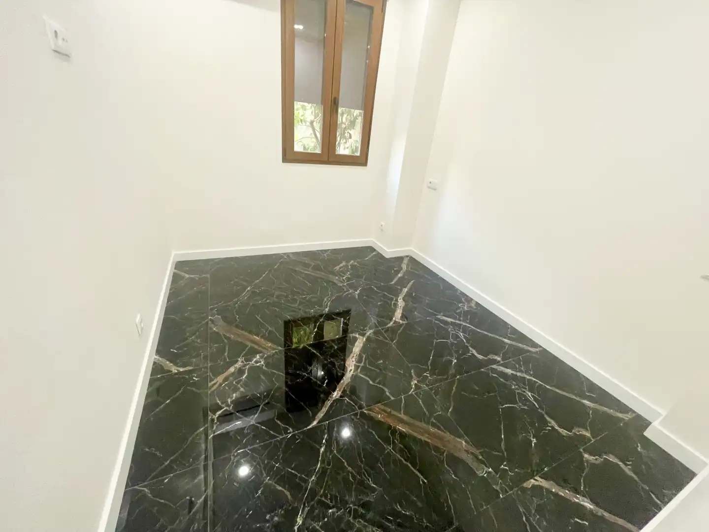 Flat for rent in Pinto  with Air Conditioner, Heating and Oven