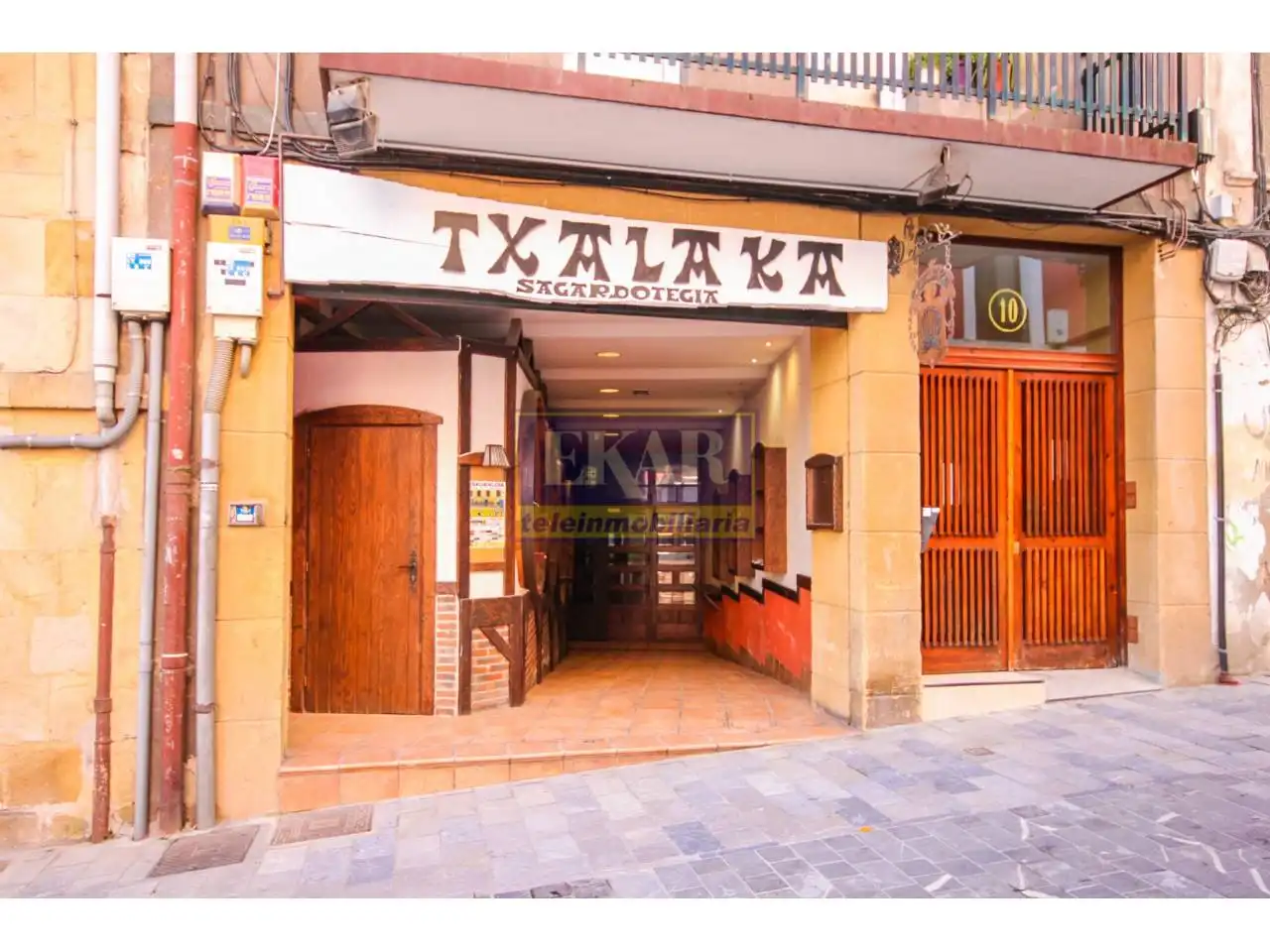 Business premises for sale in Calle Larretxipi 10