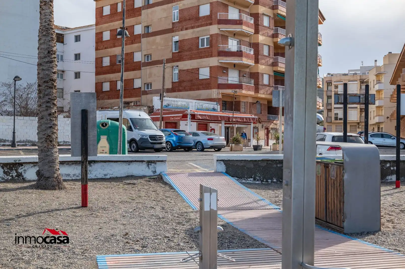 Aparcament de Local en venda en Torrenueva Costa amb Aire condicionat i Moblat
