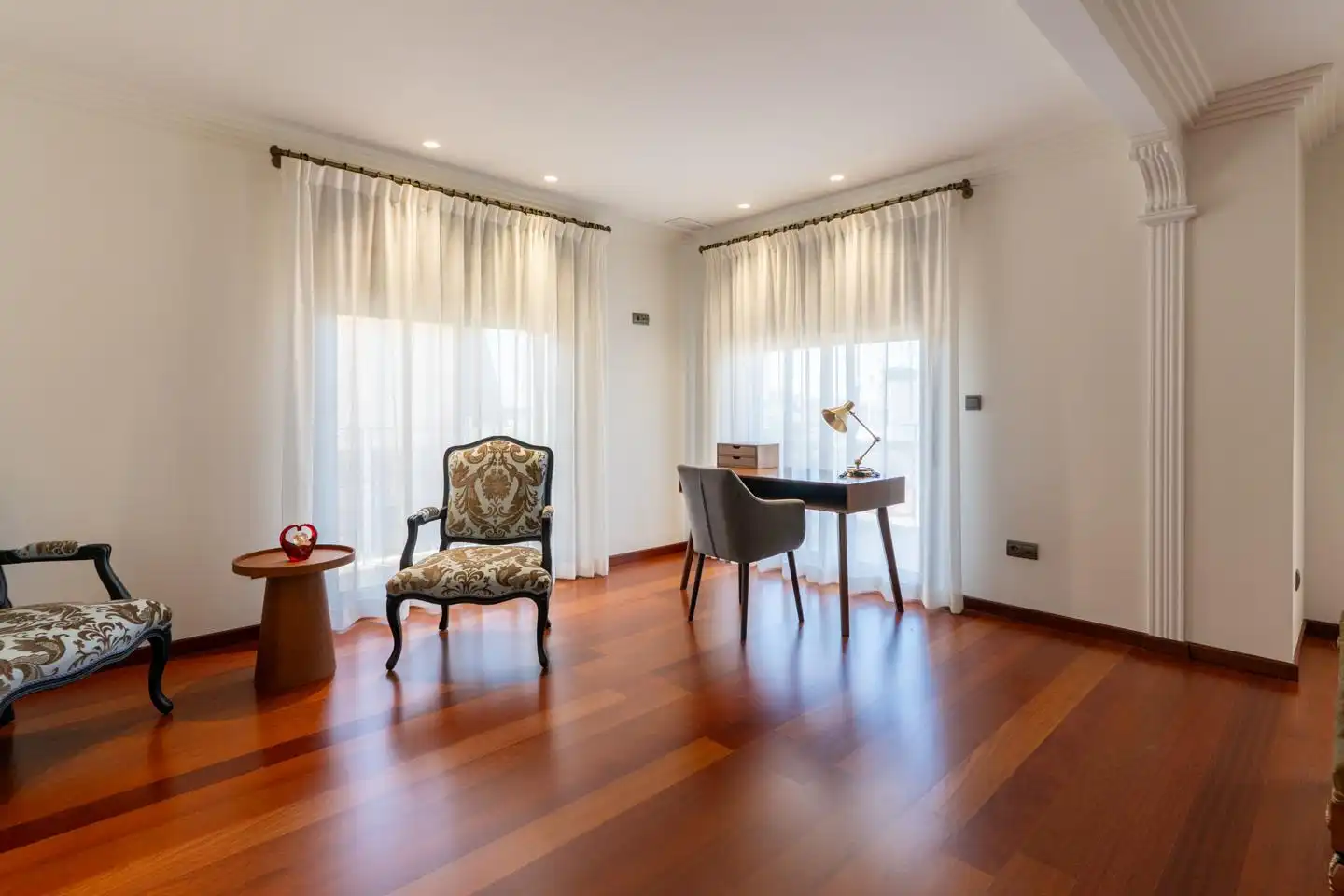 Sala de estar de Casa o chalet en venta en Elche / Elx con Aire acondicionado, Jardín privado y Parquet