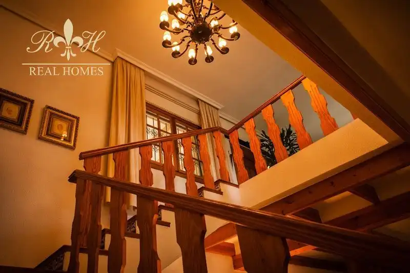 Houses for sale in L'Alfàs del Pi  with Air Conditioner, Terrace and Swimming Pool