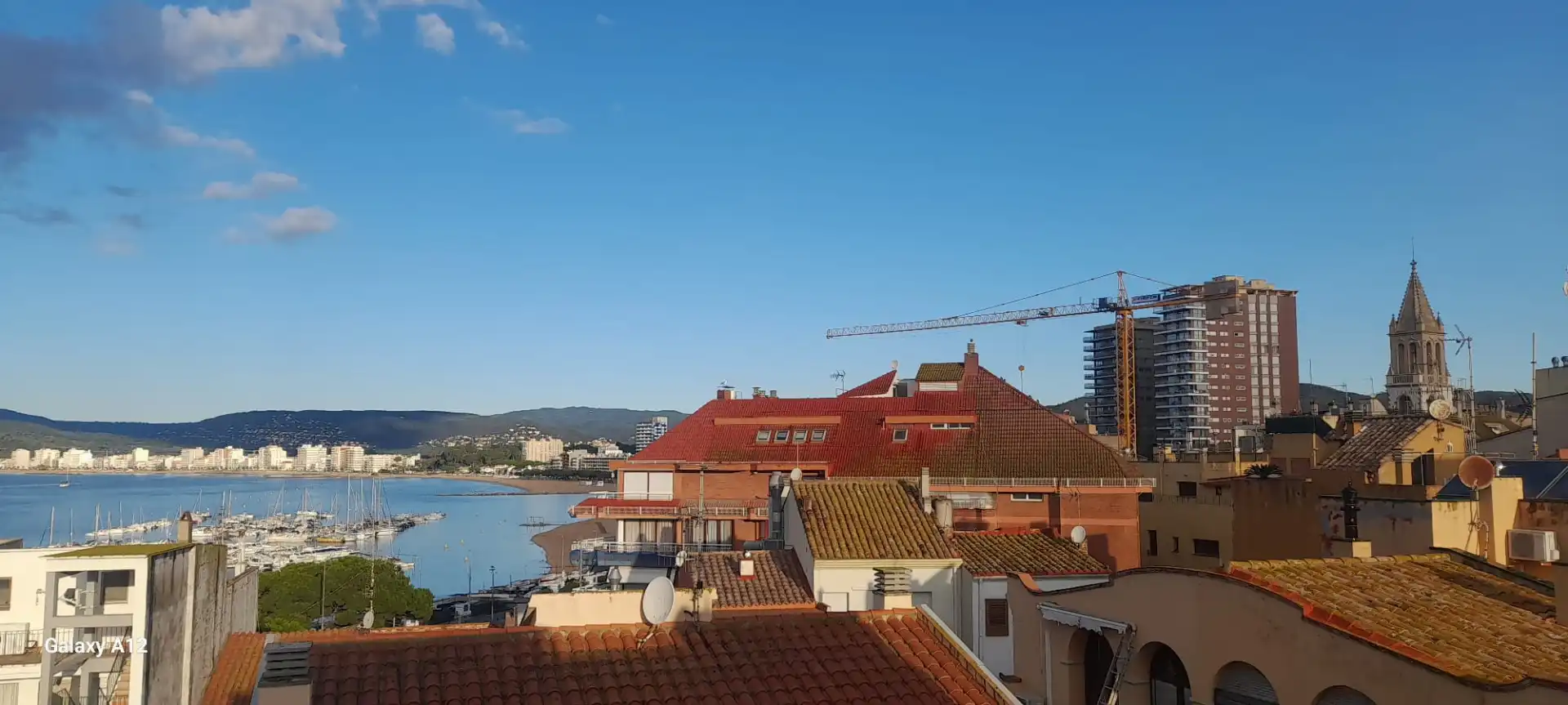 Außenansicht von Dachboden zum Verkauf in Palamós mit Klimaanlage, Heizung und Terrasse