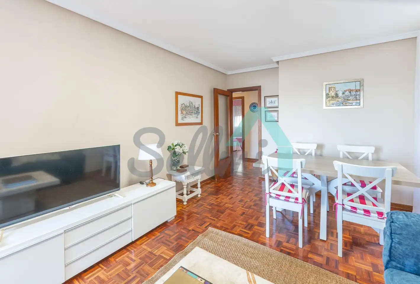 Wohnzimmer von Wohnung zur Miete in Castrillón mit Heizung, Parkett und Terrasse
