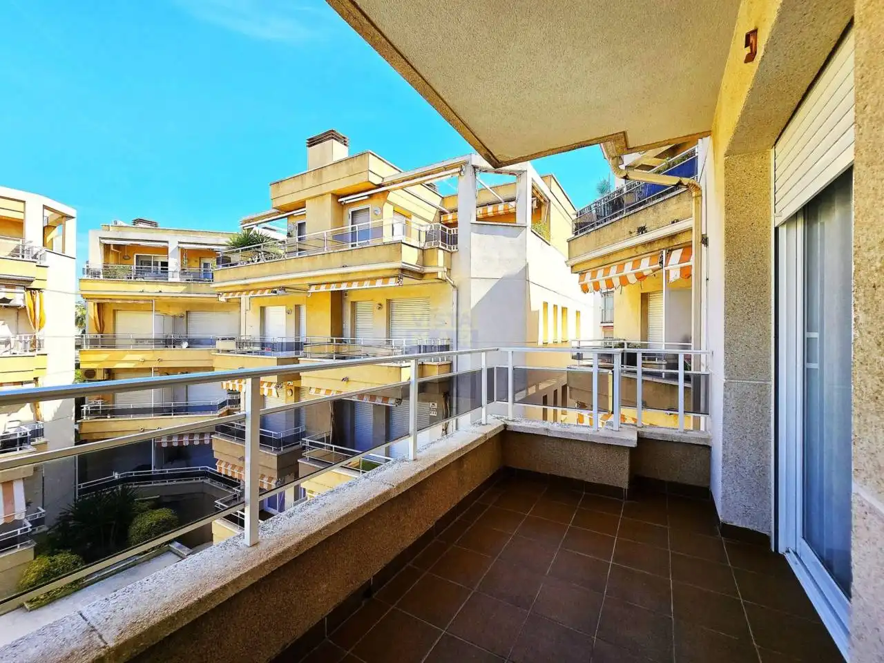 Appartamento con terrazza in vendita a Marítim, imagen 5