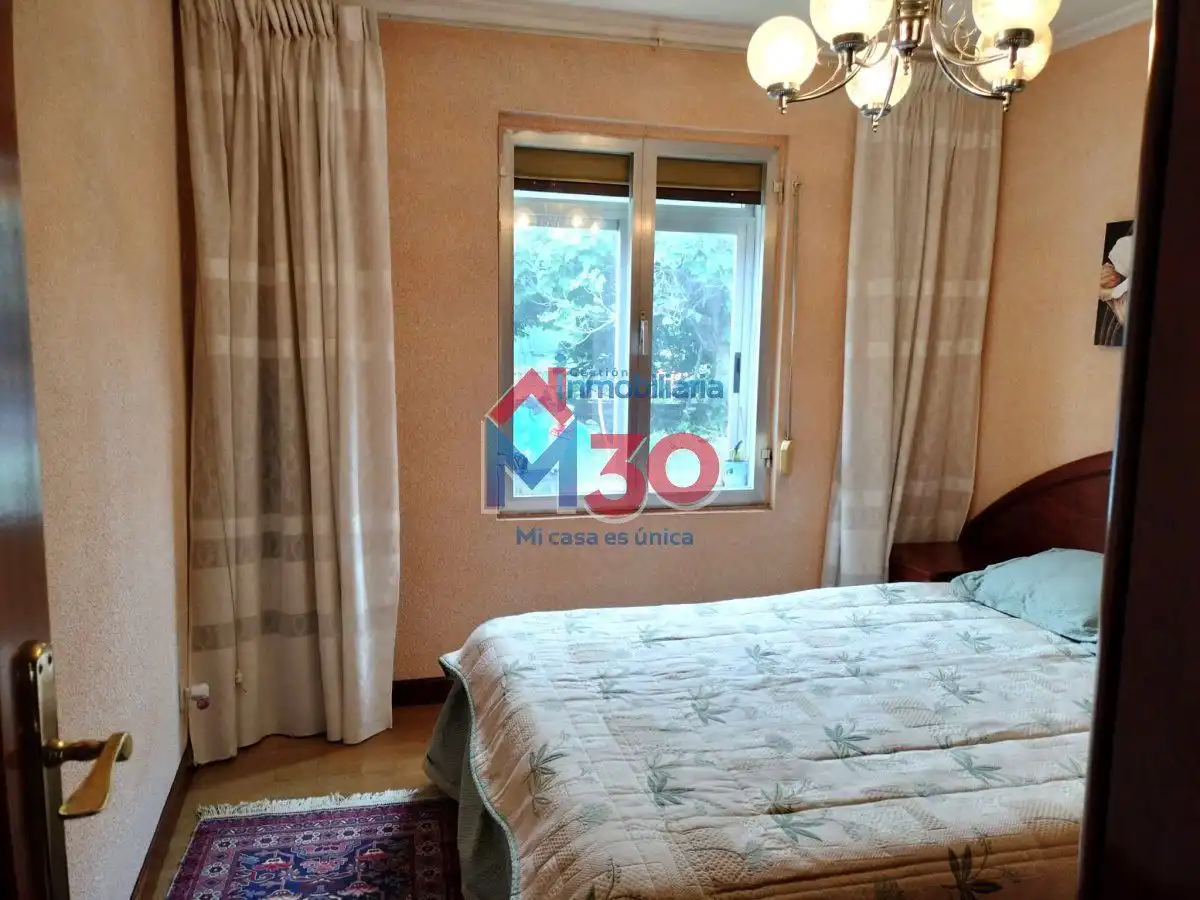 Habitación de Casa o chalet en venta en Miranda de Ebro con Calefacción