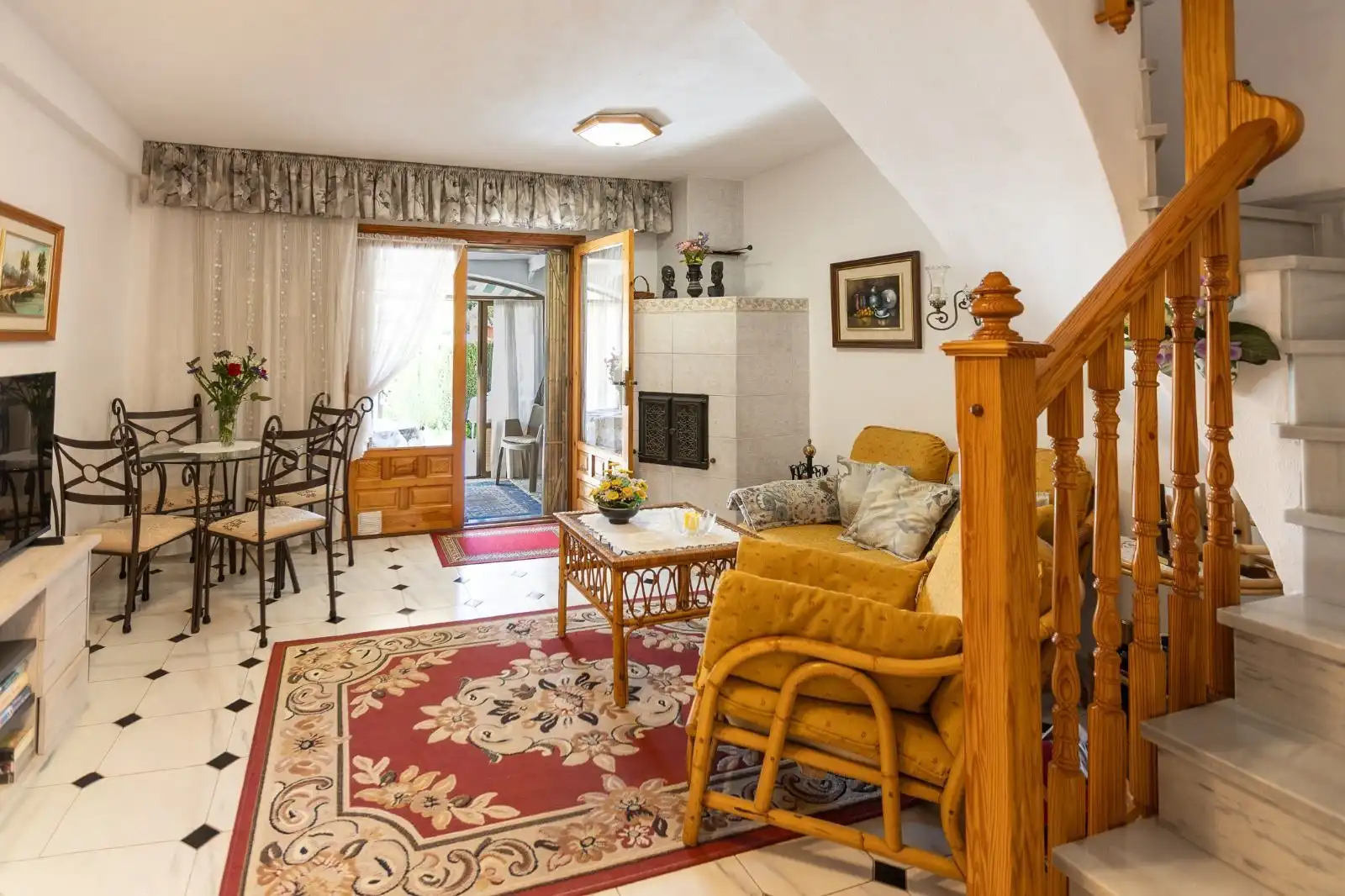 Sala de estar de Dúplex en venta en Torrevieja con Piscina comunitaria