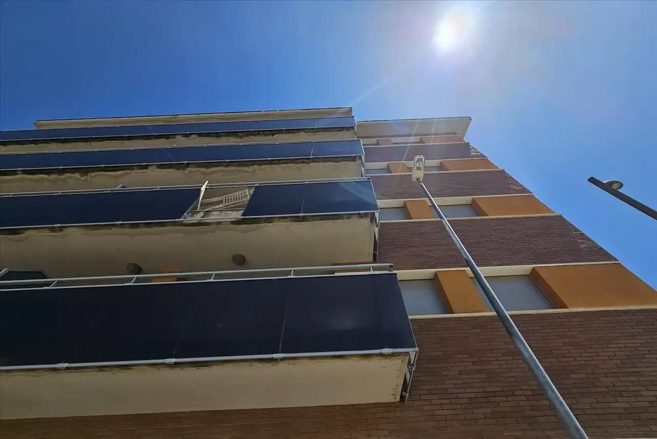 Vista exterior de Pis en venda en Torredembarra amb Aire condicionat, Calefacció i Terrassa