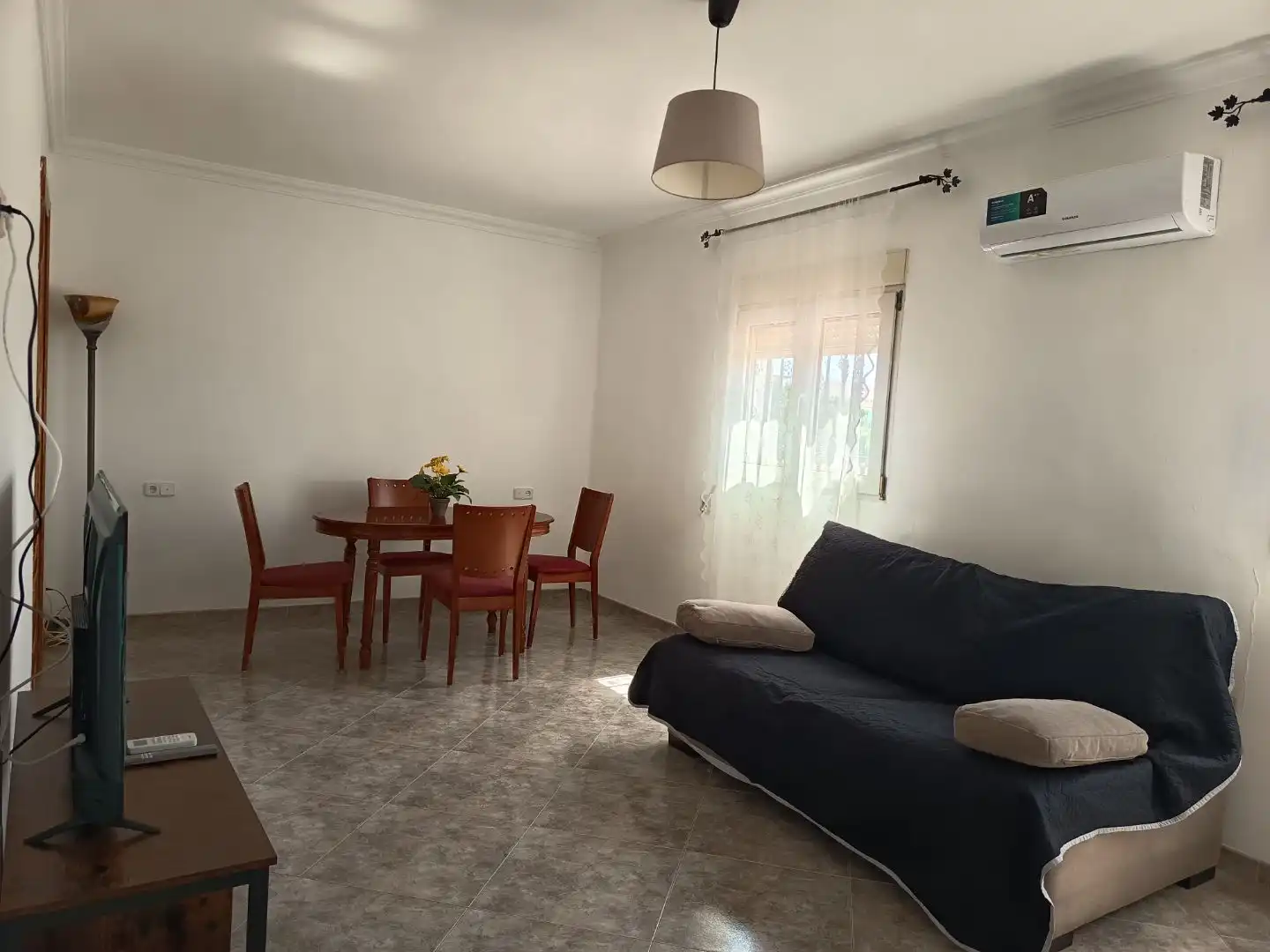 Apartment to rent in Calle Victoria Kent 22, imagen 2
