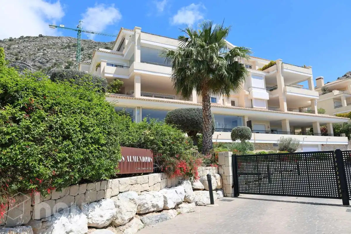 Vista exterior de Piso en venta en Altea con Aire acondicionado, Jardín privado y Terraza