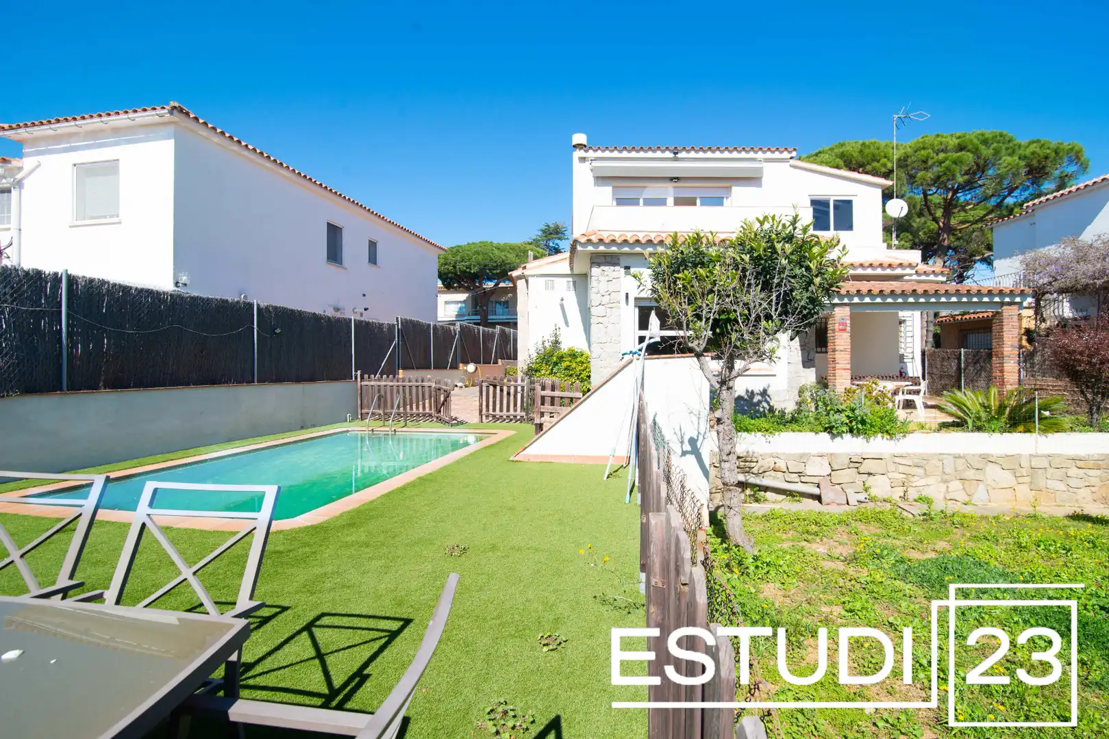 Vista exterior de Casa o chalet en venta en Vilassar de Dalt con Calefacción, Jardín privado y Terraza