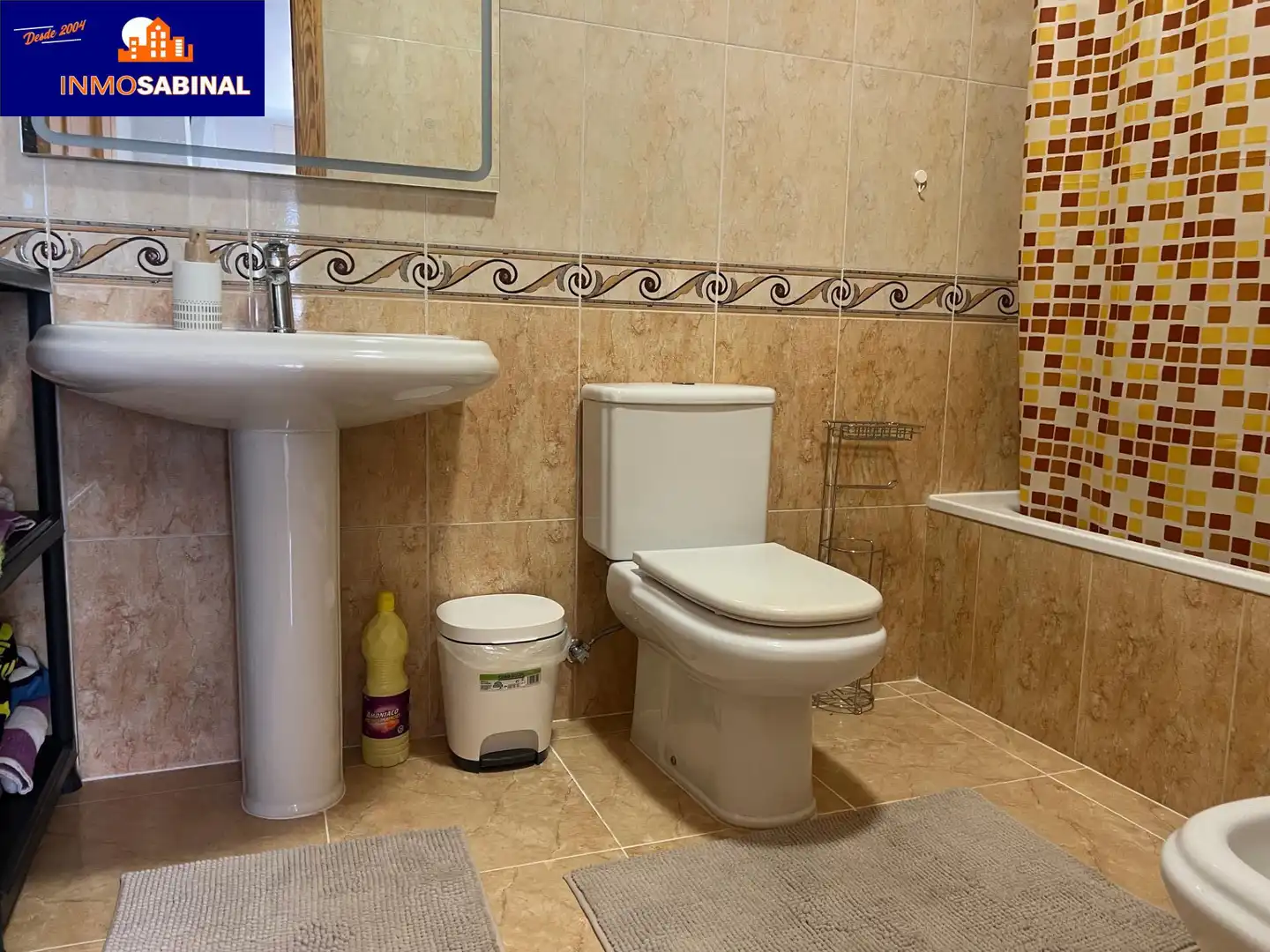 Baño de Piso en venta en Roquetas de Mar con Amueblado