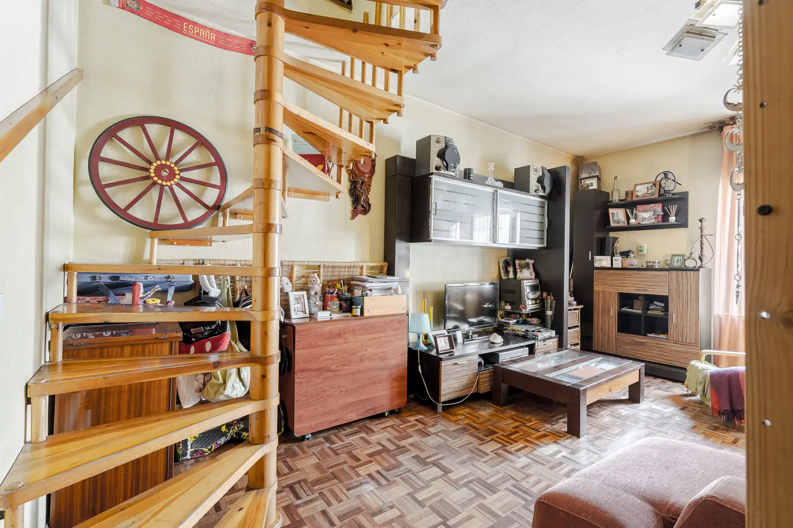 Wohnzimmer von Wohnung zum Verkauf in Madrid mit Privatgarten, Terrasse und Balkon