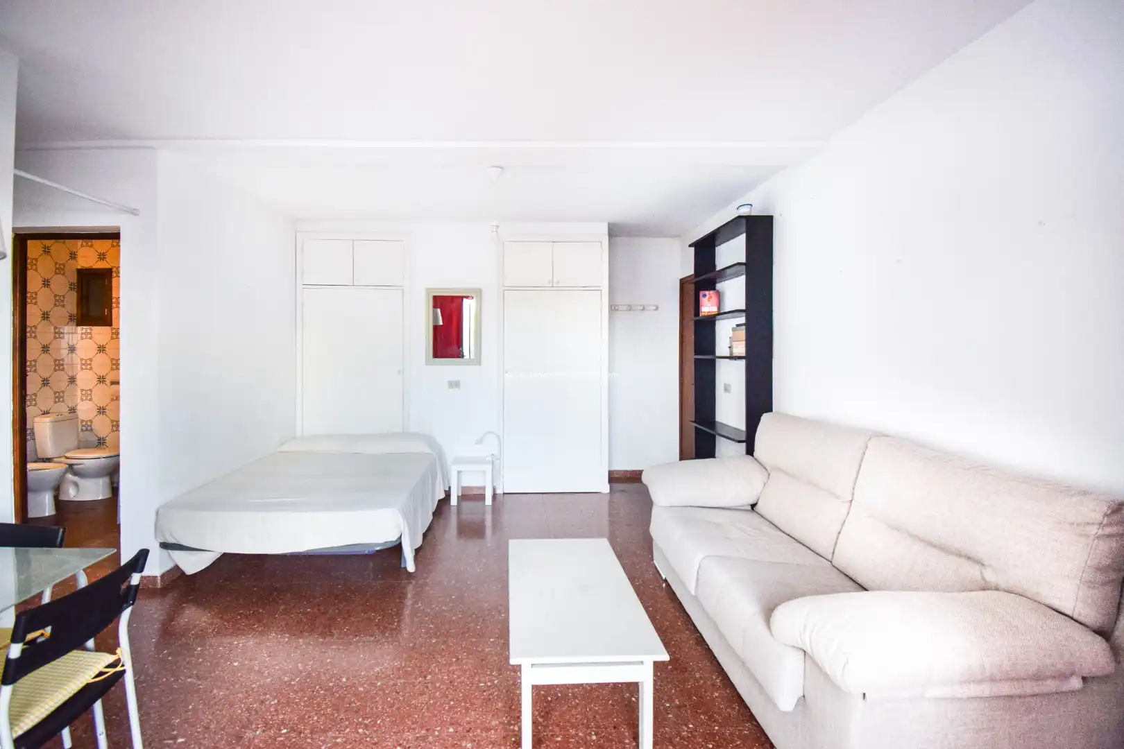 Habitación de Apartamento en venta en Cala Blanca