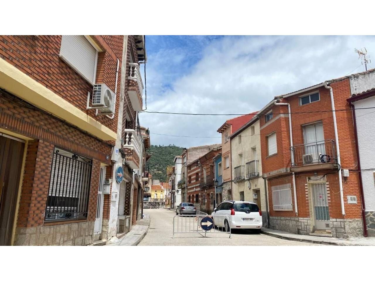 Single-family semi-detached for sale in Cenicientos