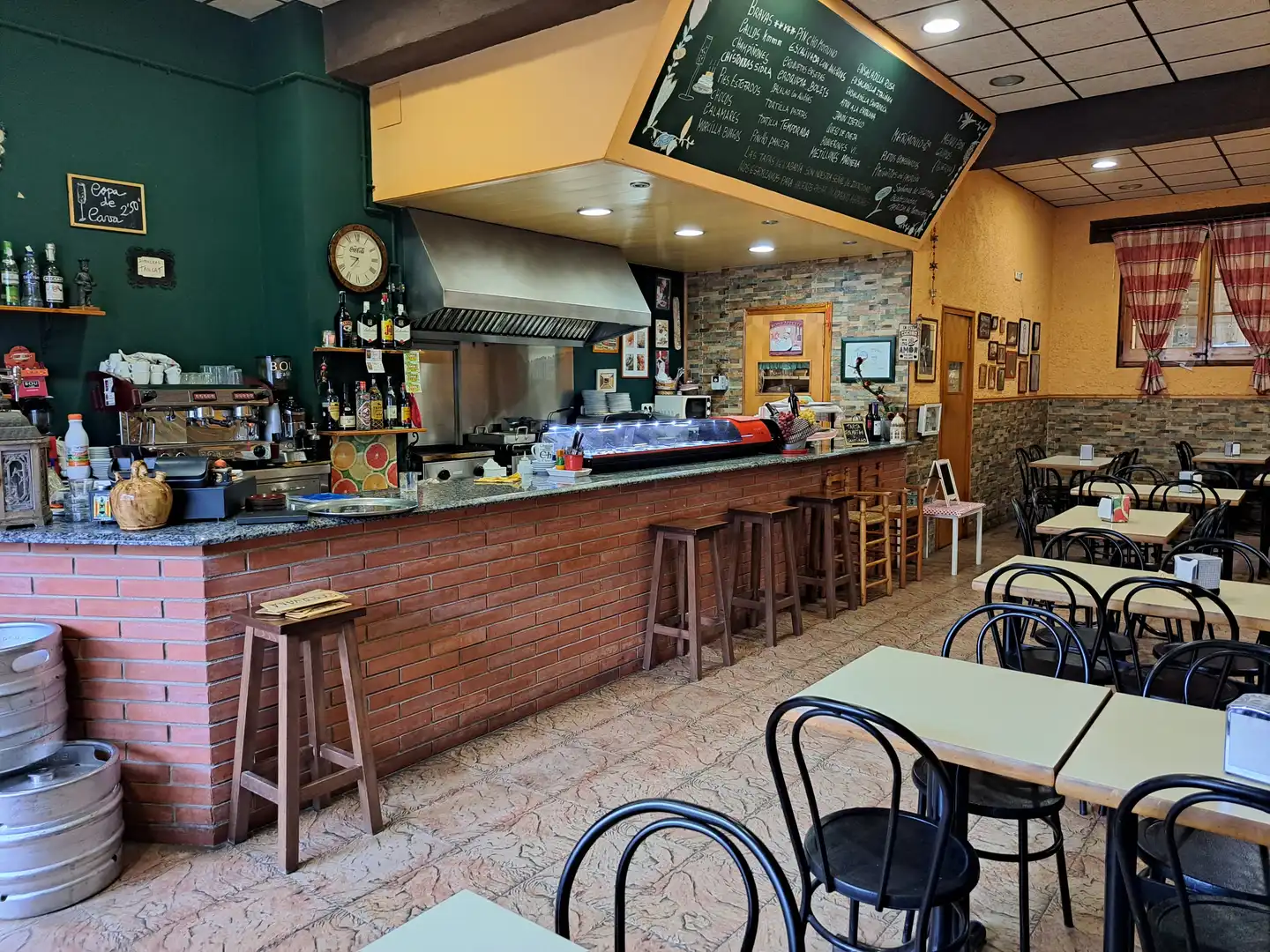 Local en traspaso en Begues con Aire acondicionado, Calefacción y Terraza