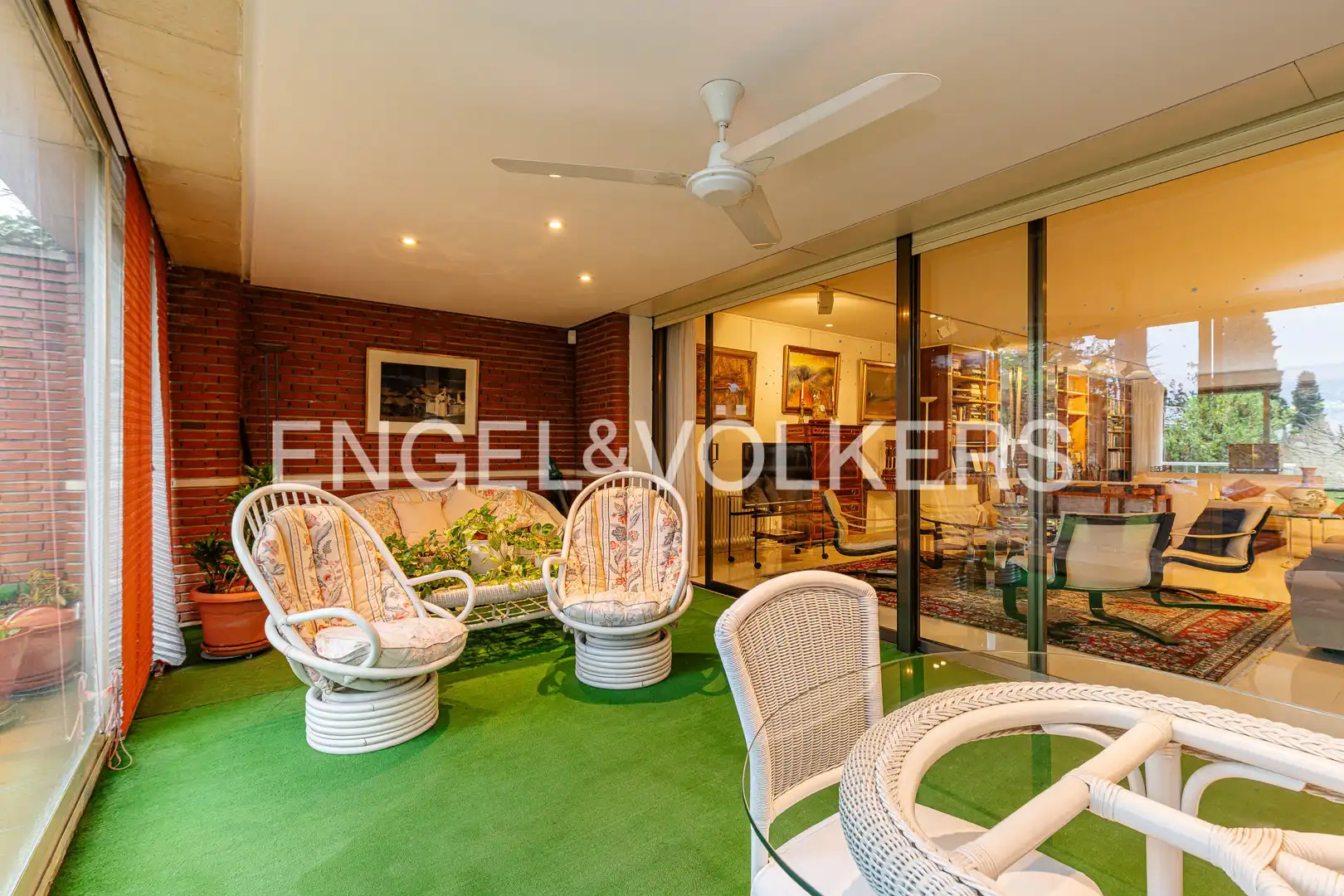 Terraza de Casa o chalet en venta en Madrid con Aire acondicionado, Calefacción y Jardín privado