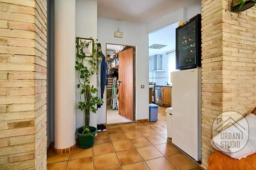 Kitchen of Houses for sale in San Vicente del Raspeig / Sant Vicent del Raspeig  with Heating, Private garden and Terrace