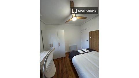 Foto 2 von Zimmer in Zorrotza, Bilbao