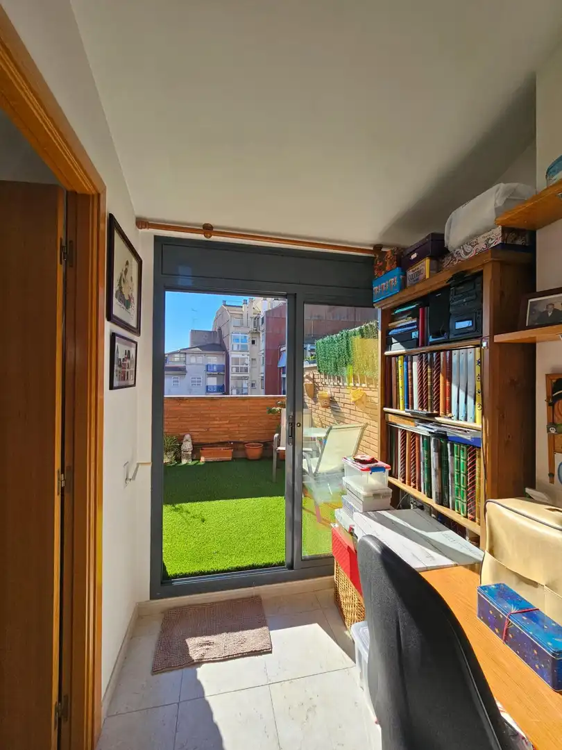 Terraza de Casa adosada en venta en Granollers
