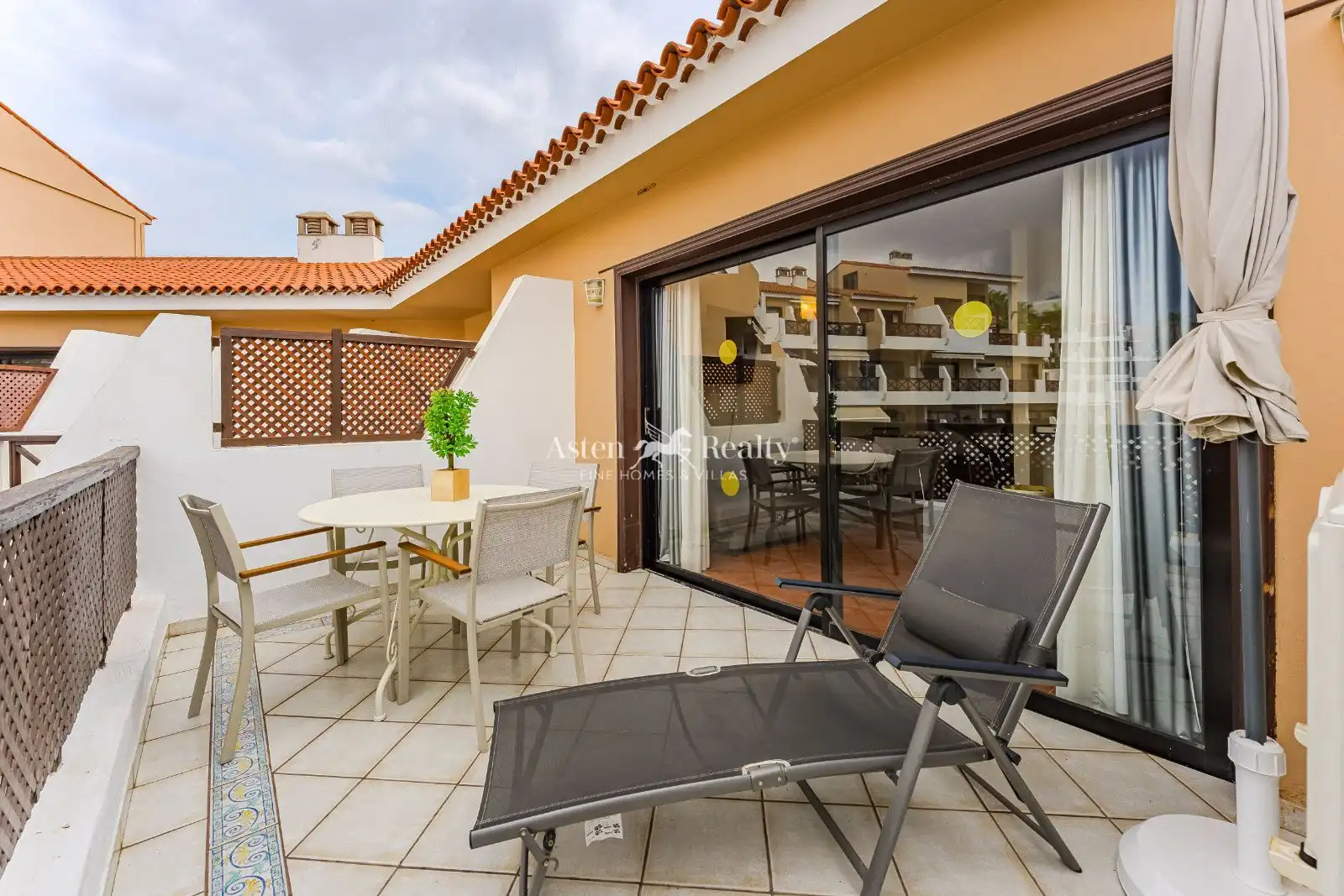 Terraza de Ático en venta en San Miguel de Abona con Aire acondicionado, Terraza y Piscina