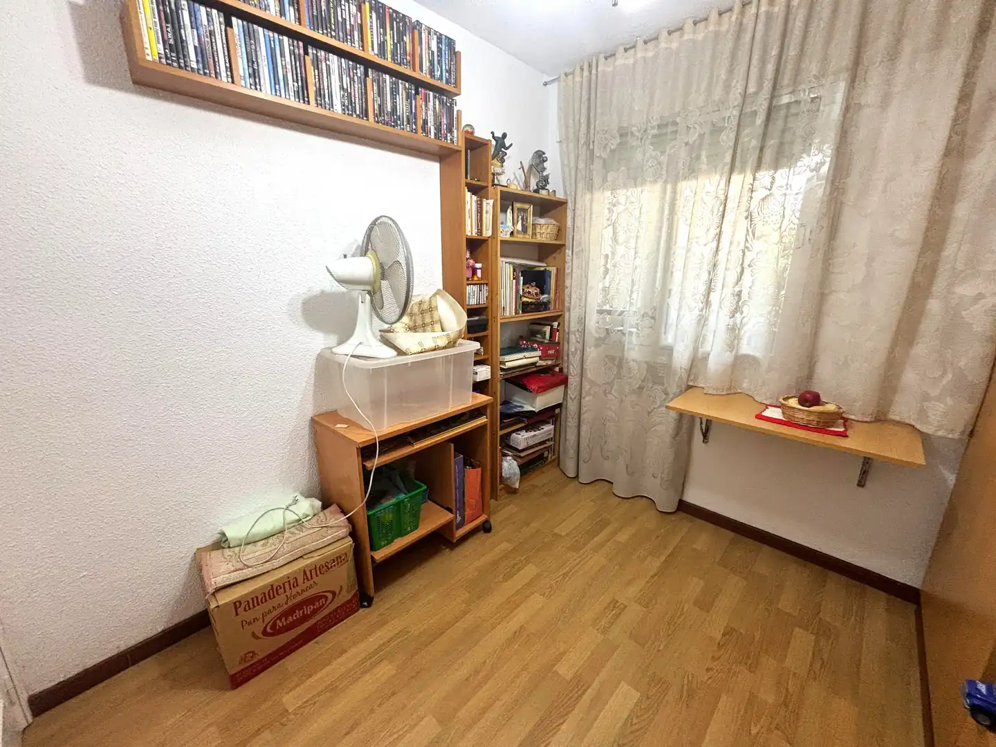 Habitación de Piso en venta en Madrid con Terraza, Trastero y Amueblado