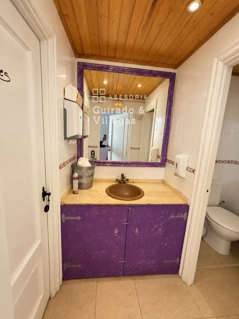 Business premises for transfer in Calle Sant Cristòfol, imagen 24