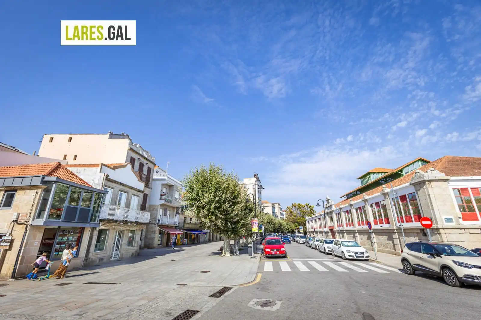 Vista exterior de Casa o xalet en venda en Cangas  amb Terrassa i Traster