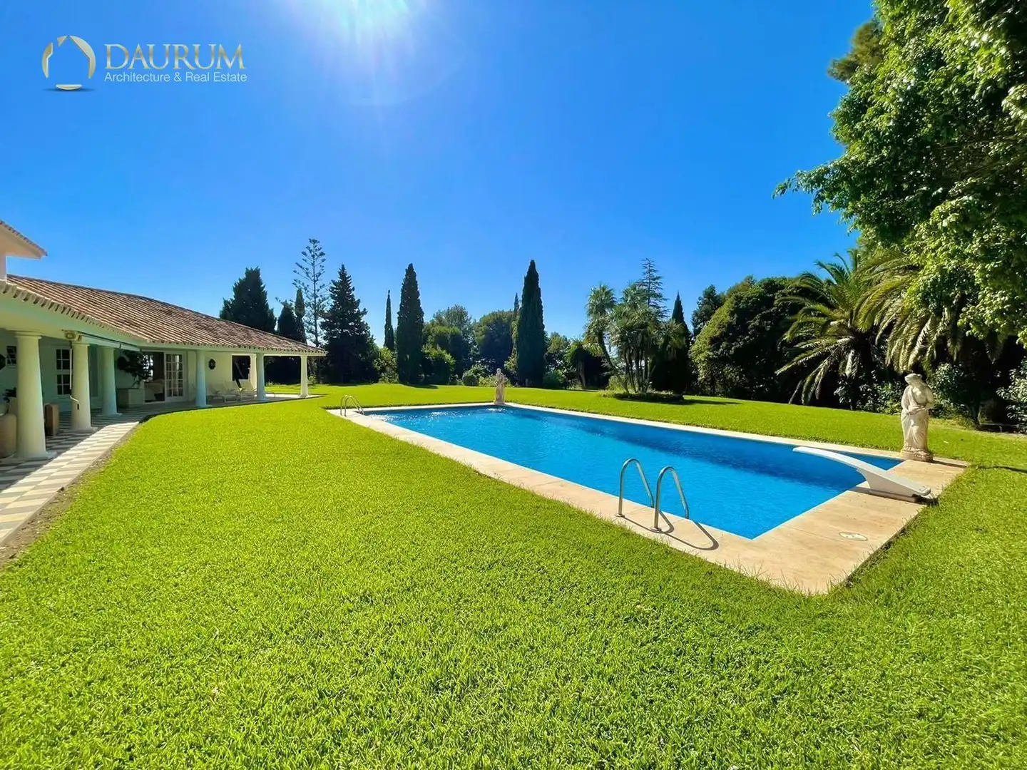 Chalet con piscina en venta en Granada, imagen 4