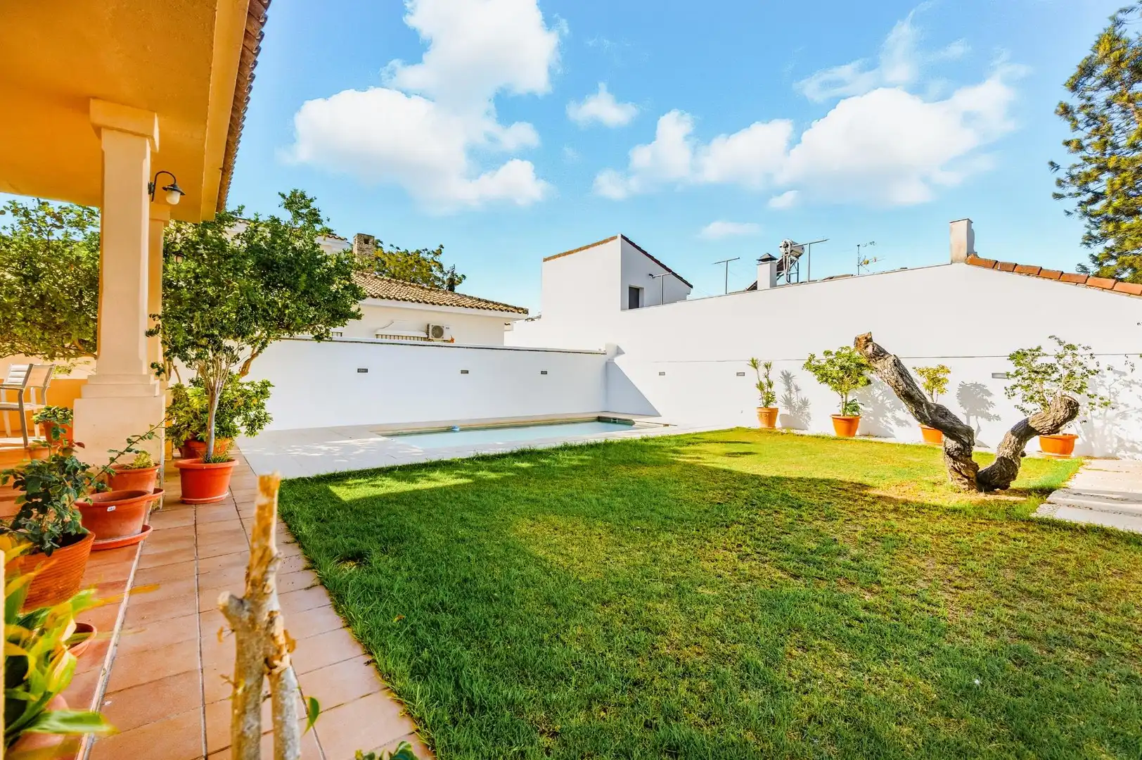 Villa con piscina in vendita a Núcleo urbano, imagen 14